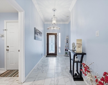9427 Ponderosa Trail - Photo Thumbnail 3