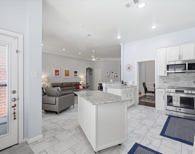9427 Ponderosa Trail - Photo Thumbnail 18