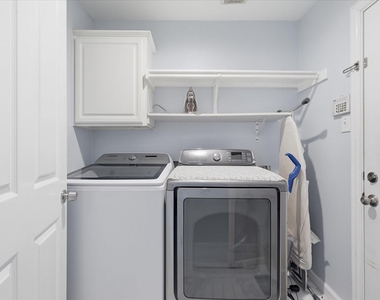 9427 Ponderosa Trail - Photo Thumbnail 25