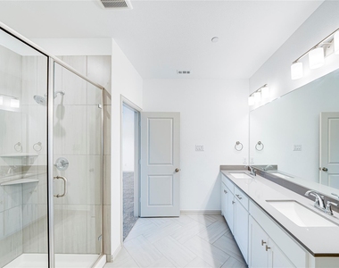 8888 Samara Street - Photo Thumbnail 21