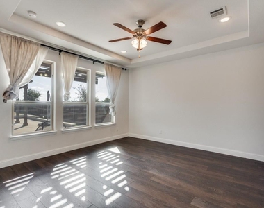 5401 Tuskegee Trail - Photo Thumbnail 7