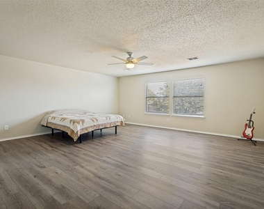 1609 White Oak Road - Photo Thumbnail 20