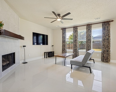 1609 White Oak Road - Photo Thumbnail 2