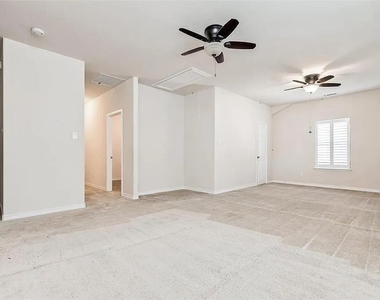 2108 Eppright Drive - Photo Thumbnail 16