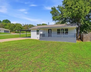 703 E Sears Street - Photo Thumbnail 25