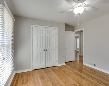 2732 Nw 67th Street - Photo Thumbnail 21