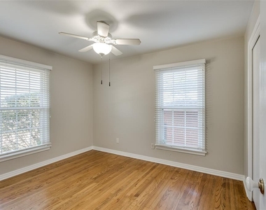 2732 Nw 67th Street - Photo Thumbnail 18