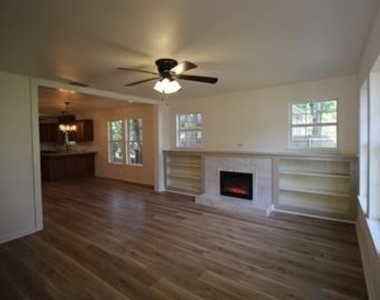 111 W Wolfe Street - Photo Thumbnail 1