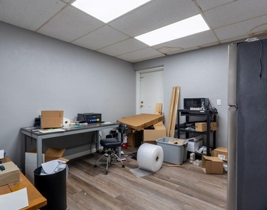 1202 N Harrison Avenue - Photo Thumbnail 26