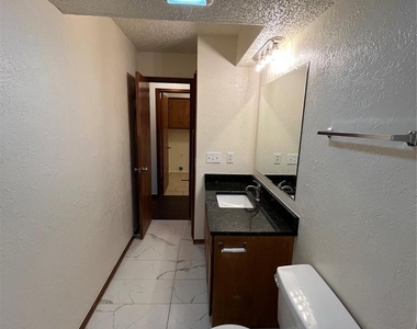 233 Chalmette Drive - Photo Thumbnail 1