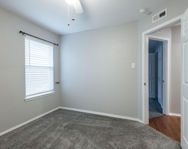 12136 Lamington Drive - Photo Thumbnail 22