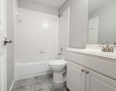 12136 Lamington Drive - Photo Thumbnail 19