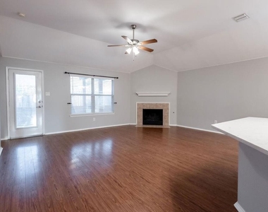 12136 Lamington Drive - Photo Thumbnail 25