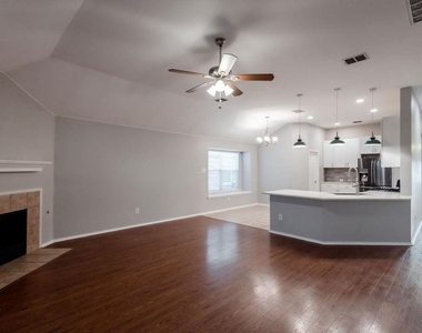 12136 Lamington Drive - Photo Thumbnail 26
