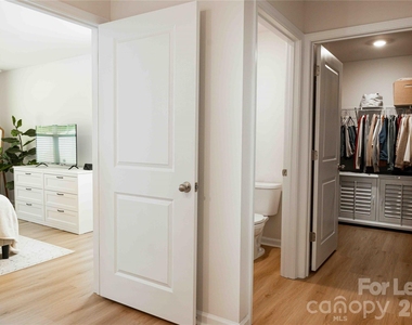 2880 Sherrills Stream Drive - Photo Thumbnail 14