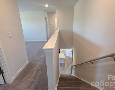 509 Blackpool Court - Photo Thumbnail 20