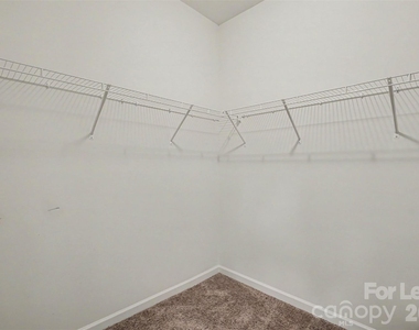 369 Settlers Grove Lane - Photo Thumbnail 20