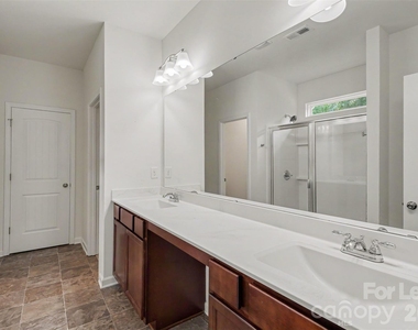 369 Settlers Grove Lane - Photo Thumbnail 23
