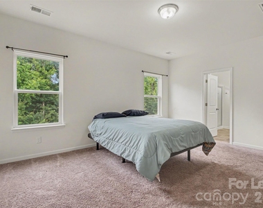 369 Settlers Grove Lane - Photo Thumbnail 18