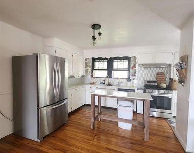 440 S Main Street - Photo Thumbnail 7