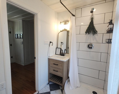 440 S Main Street - Photo Thumbnail 16