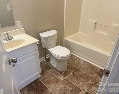 218 Prosperity Place - Photo Thumbnail 5