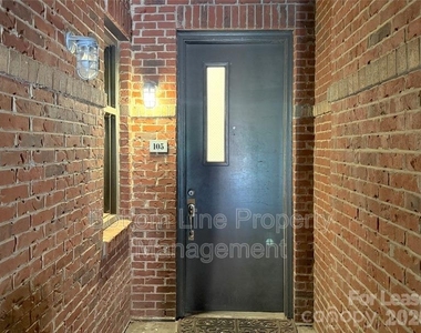 1101 1st Street - Photo Thumbnail 12
