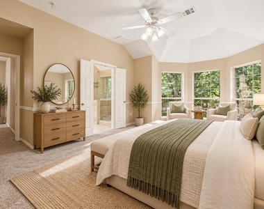1009 Spanish Oak Drive - Photo Thumbnail 11