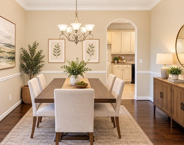 1701 Chatham Lane - Photo Thumbnail 2