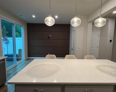 12237 Gambrell Drive - Photo Thumbnail 10