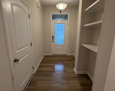 12237 Gambrell Drive - Photo Thumbnail 4