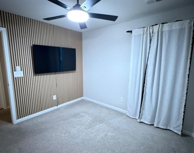 12237 Gambrell Drive - Photo Thumbnail 13