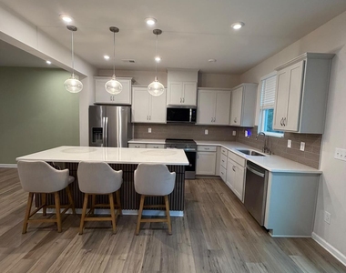 12237 Gambrell Drive - Photo Thumbnail 9