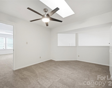 6151 Gray Gate Lane - Photo Thumbnail 11