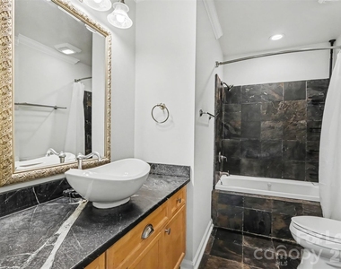 405 W 7th Street - Photo Thumbnail 16