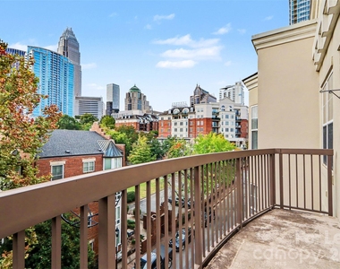 405 W 7th Street - Photo Thumbnail 10