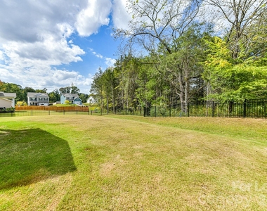 4621 Rosalyn Lane - Photo Thumbnail 39
