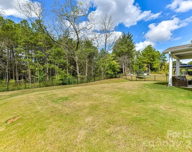 4621 Rosalyn Lane - Photo Thumbnail 38