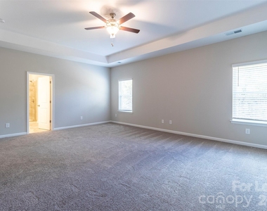 4621 Rosalyn Lane - Photo Thumbnail 26