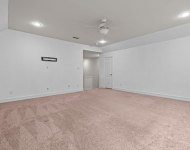 1929 Brahorn Lane - Photo Thumbnail 25