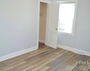 724 Maupin Avenue - Photo Thumbnail 5