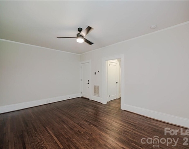 616 Oakland Avenue - Photo Thumbnail 12