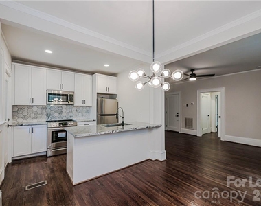616 Oakland Avenue - Photo Thumbnail 4