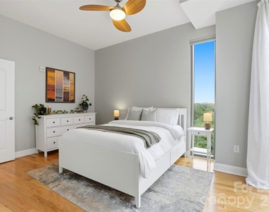 701 Royal Court Court - Photo Thumbnail 9
