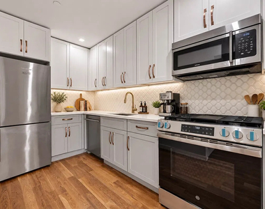 1201 Saint John'S Place - Photo Thumbnail 1