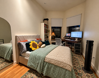 664 Park Place - Photo Thumbnail 12