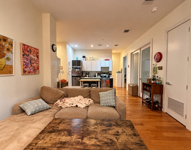 664 Park Place - Photo Thumbnail 9