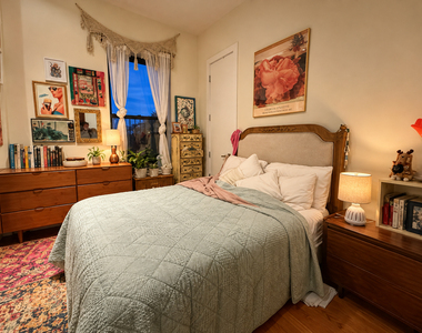 664 Park Place - Photo Thumbnail 13