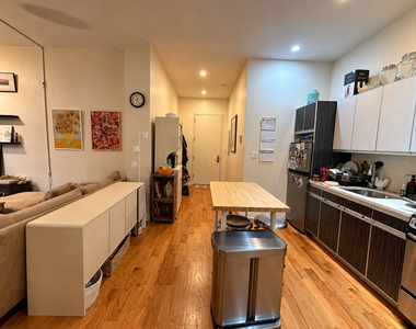 664 Park Place - Photo Thumbnail 10