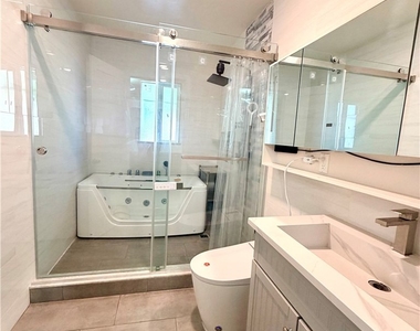 159 W Glendon Way - Photo Thumbnail 12